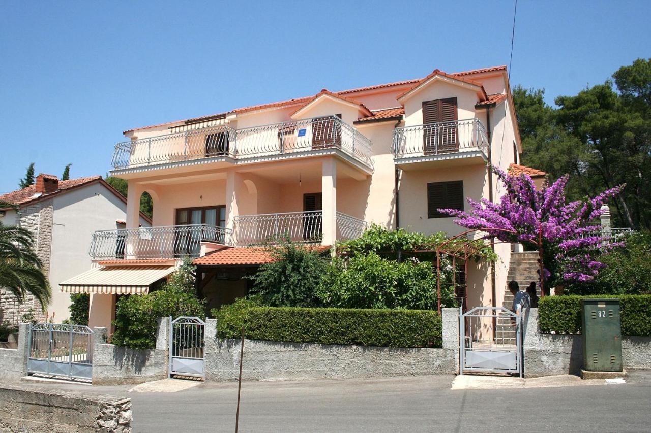 4634b Apartment *