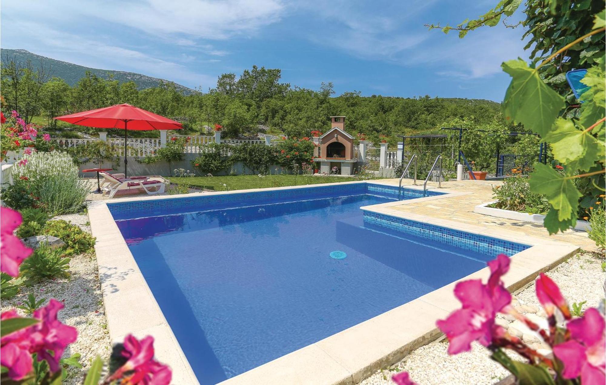 Gorgeous Home In Gata With Outdoor Swimming Pool Gata