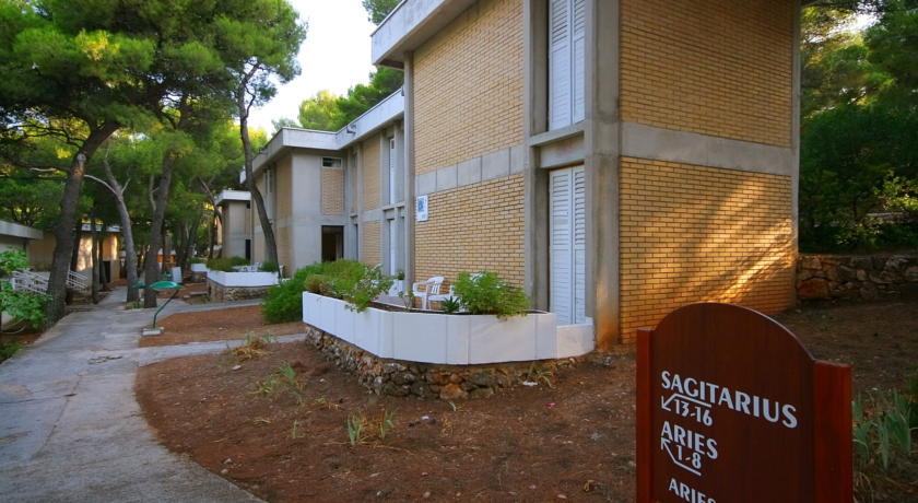 Hotel Fontana 2*