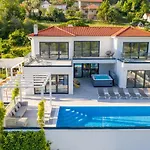 Villa Elegance