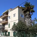 Villa Meri Very Central And Beautiful Apartment