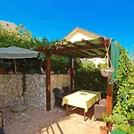 Two-Bedroom Apartment In Slatine II