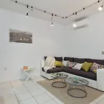 Joy4You Apt Near Beach And Center