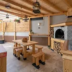 Normabel Relaxing Villa With Heated Pool And Sauna