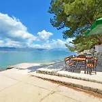 Apartments Aurelija- 20M From Beach