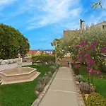 Villa Fontana Apartment Olive