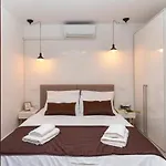Guest House Take Time I