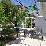 Apartments Roza