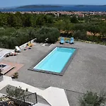 Romantic Villa Amorosa - Seaview, Private Pool, Jacuzzi