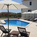 Apartmani Mariela