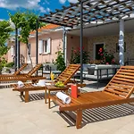 Villa Terra With Heated Pool
