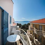 Hotel Ivando - K&S