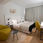 Aparthotel Milenij