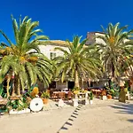 Holiday Apartment In Stari Grad Hvar With Balcony, Air Conditioning, Wifi, Dishwasher 5028-3