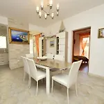 Holiday Home Villa Bay View By Interhome