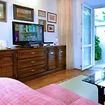 Holiday Home Stara Lipa
