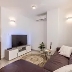 Luxury Rooftop Apartment Zalato