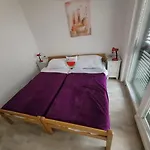 2 Bedroom Apartment On The Coast Of The Adriatic! Watermelon Marina