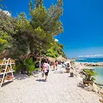 Apartment With Sea View Close To The Beach