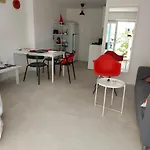 Ra Apartment For 2 People In Bol