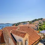 Lola Apartments - Hvar