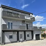 Apartments Antini