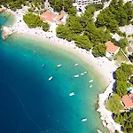 Apartments And Rooms By The Sea Brela, Makarska - 6056