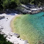 Seaside Holiday House Cove Zarace - Gdinj, Hvar - 4603