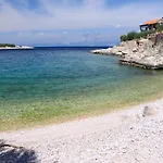 Seaside Holiday House Cove Zarace - Gdinj, Hvar - 4603