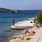 Apartments By The Sea Milna, Brac - 18743