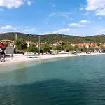 Seaside Holiday House Vinisce, Trogir - 12066