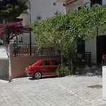Studio Baska Voda 6761B