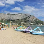 Apartments With A Parking Space Omis - 5989