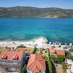 Apartments Jasna - 20M From The Sea