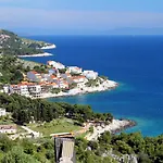 Apartments By The Sea Milna, Hvar - 12244