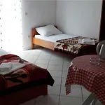 Studio Podaca 6745B