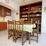 Apartments By The Sea Vis - 1155