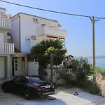 Apartments By The Sea Lokva Rogoznica, Omis - 13226