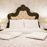 Plaza Marchi Old Town - MAG Quaint&Elegant Boutique Hotels