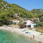 Seaside Secluded Apartments Cove Skozanje, Hvar - 4624
