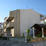 Apartments With A Parking Space Promajna, Makarska - 2710