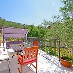 Holiday House With Wifi Trogir - 15319