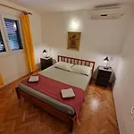 Apartment Mimice 2972A