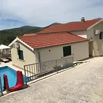 Villa Aranea Mit Privatem Pool !!!