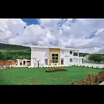 Villa White Pearl In Slivno