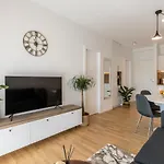 6 Islands - Holiday & Business Apartments - Free Garage Parking