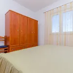 Apartments Stara Maslina