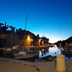 Apartments Kastel