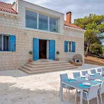 A Gorgeous Villa On A Private Property On The Island Brac