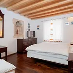 Holiday Home Lavendula
